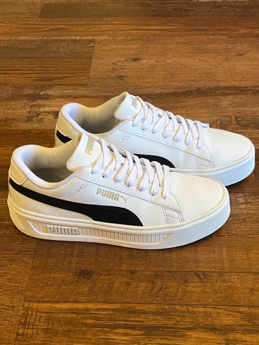 Puma White Sneakers with Black Formstripe